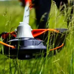 Akkumulátoros fűkaszák és szegélynyírók 56V